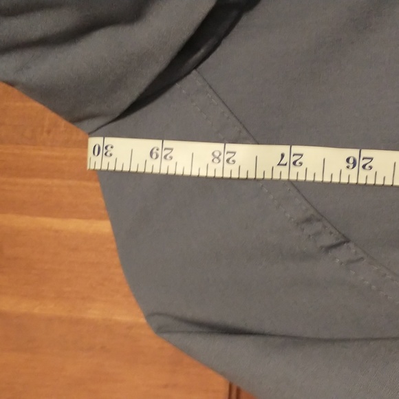 Woolrich woman's size L heavy quilted lined winter parka coat in periwinkle blue - Picture 10 of 16